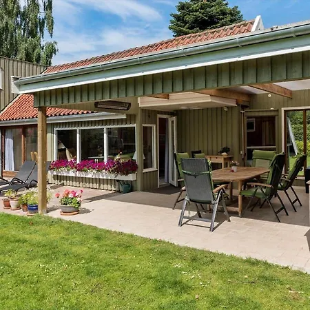 M334-vaeggerlose-kaersangervej-2
